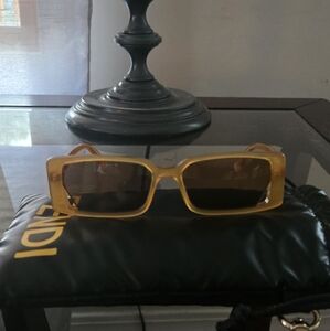 Fendi Amber Rectangular Small Frame 2026 Still In Stores Sunglasses